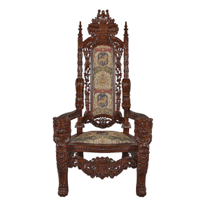 The Lord Raffles Lion Throne Chair